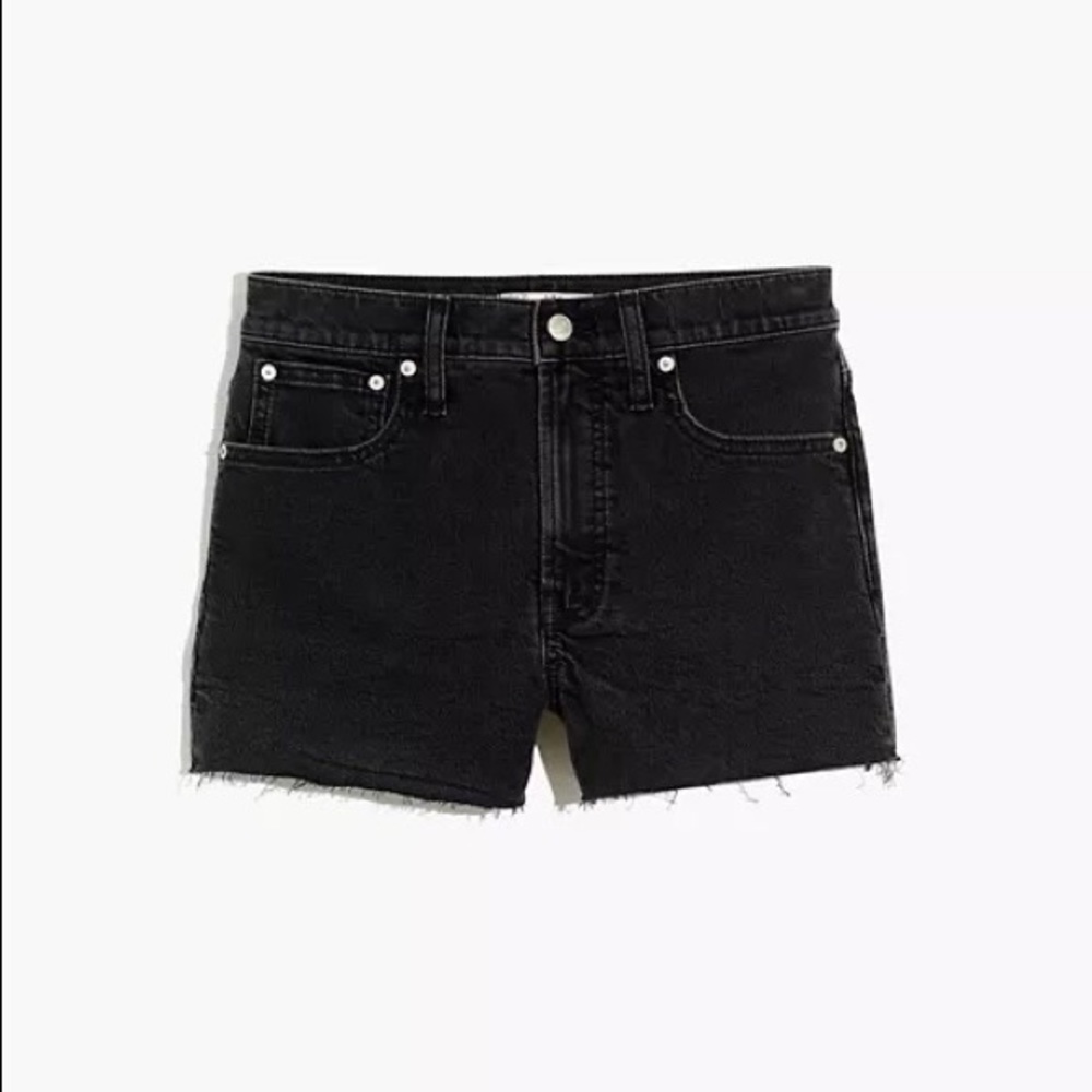 Madewell The Perfect Jean Shorts in a washed black (lunar wash) in size 24